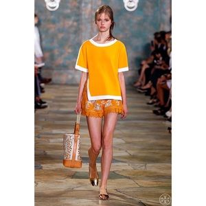 ❌SOLD❌Tory Burch Guipure Orange Lace Short 2